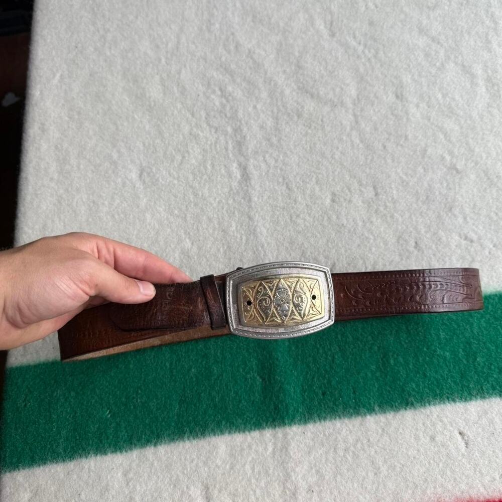 Vintage brown learher belt great